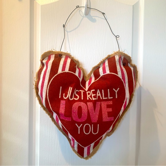 Burlap Heart Wall Decor Pillow Pink Red - Picture 2 of 7